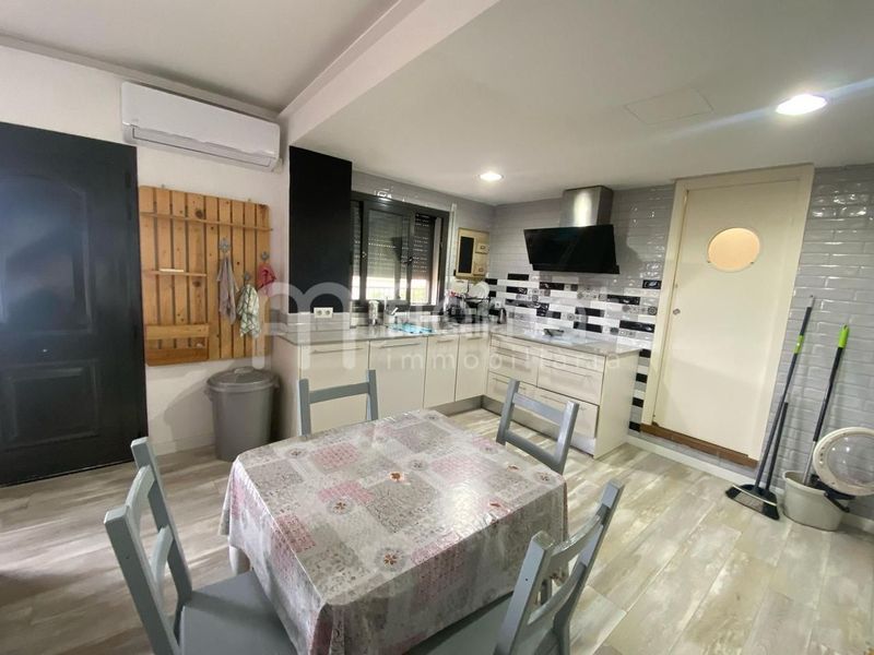 Foto cf76459f-b9b5-4fc3-875f-cc215b0cedce. Lloguer casa a Malgrat de Mar