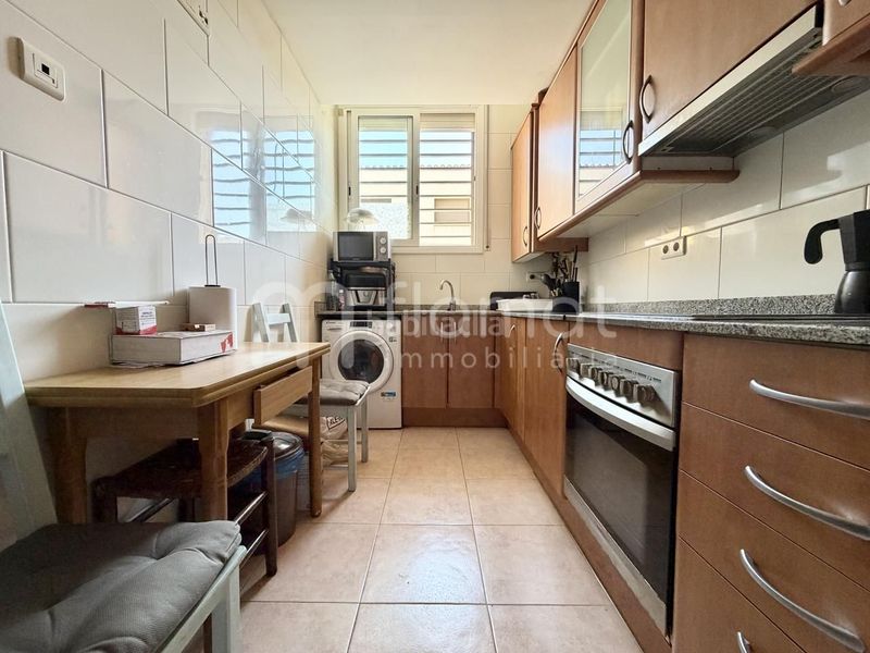 Foto 2555165d-dd0d-4603-9b69-127ca21ea130. Planta baixa a Malgrat de Mar
