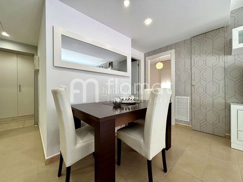 Foto 16c99a32-d4d9-4d00-b624-4b6d39d7cd97. Planta baixa a Centre Lloret de Mar