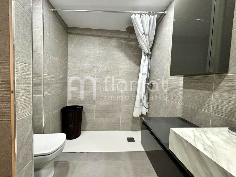 Foto ec4db0eb-75e0-4c8d-a86c-23be8034bf4d. Planta baixa a Centre Lloret de Mar