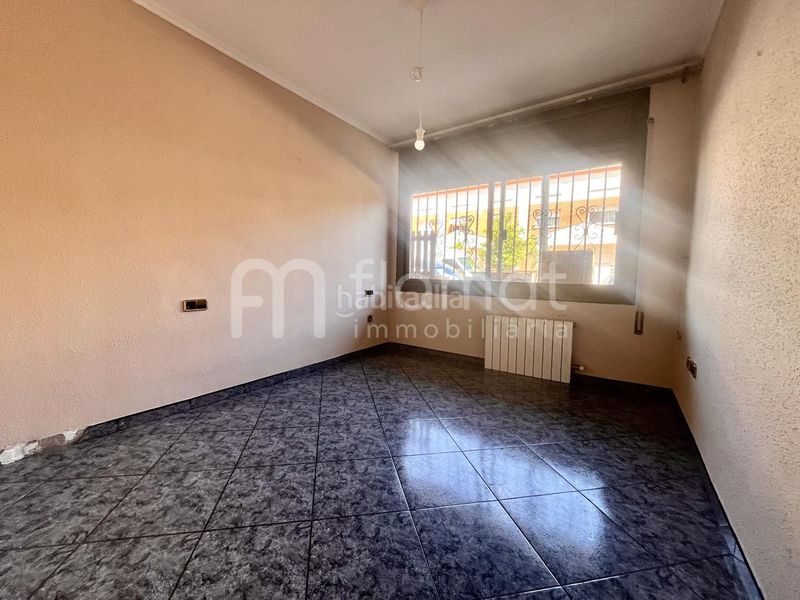Foto a44d84cb-8dff-423c-8744-7bfde6b03417. Planta baixa a Malgrat de Mar