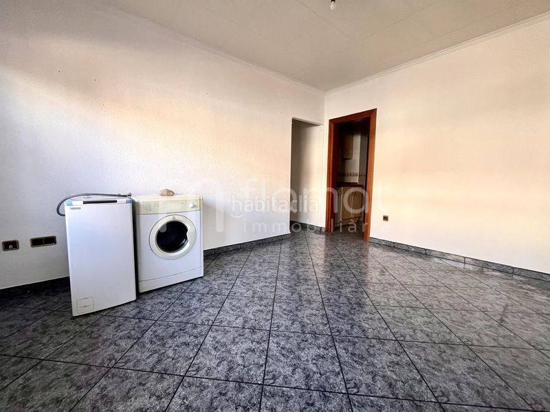 Foto c52cc334-2d2c-41e9-a0f7-0ca9fe3ec22b. Planta baixa a Malgrat de Mar