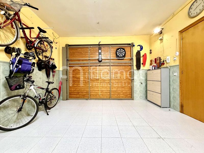 Foto bd3fa0d4-4b56-43ba-908f-6f3c6f0f8a1f. Casa a Malgrat de Mar