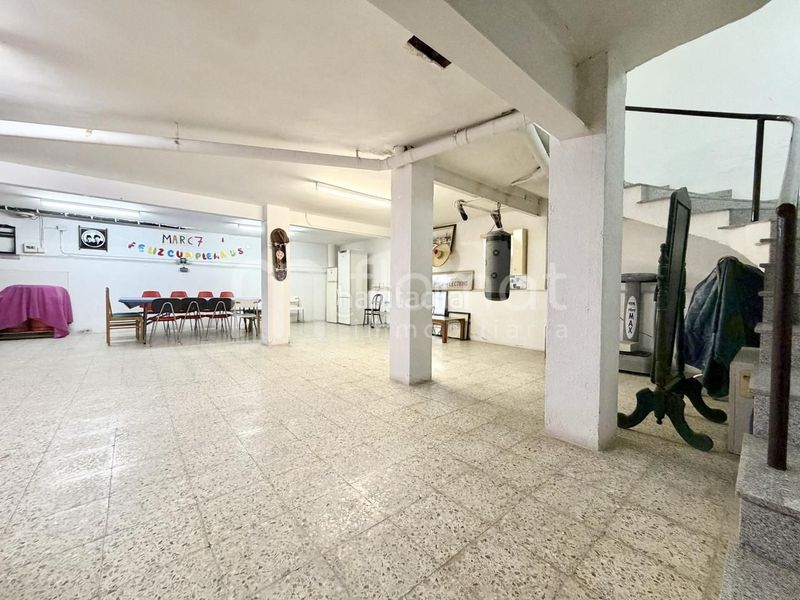 Foto 3c08db20-26c1-45a2-82b0-c10f11b72a8f. Local comercial a Centre Pineda de Mar