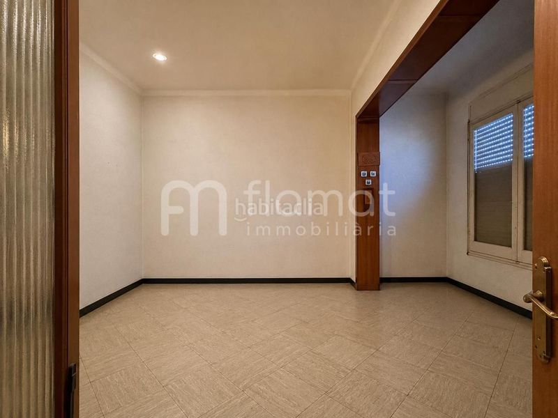 Foto d8e7dc58-7d0a-4f62-8695-fe617720f9fe. Edificio in Malgrat de Mar