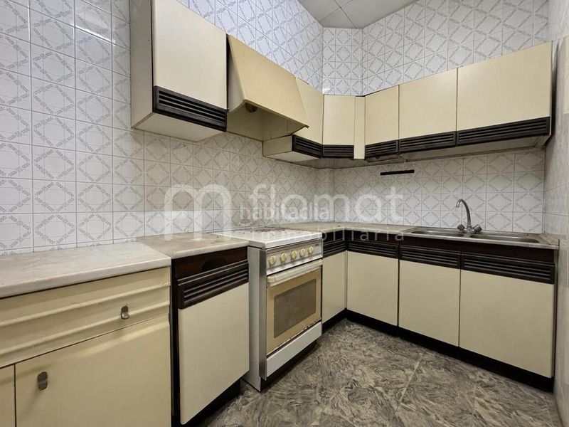 Foto e5a28e22-4553-406a-bfef-20287054d503. Edificio in Malgrat de Mar