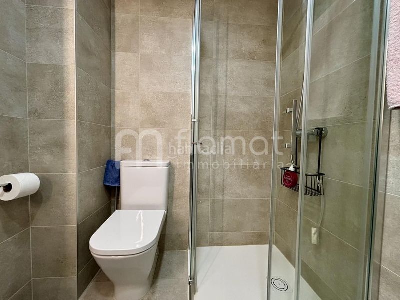 Foto ed7daec7-ad68-4e2b-b3e4-8a2f24c15504. Àtic amb aparcament a Canet de Mar