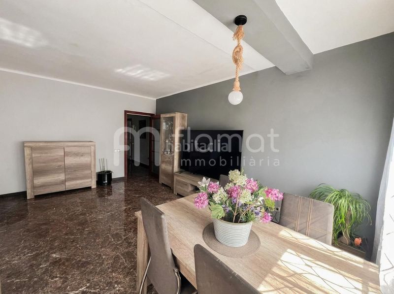 Foto bca75190-7478-4d0c-93d3-5043ca9ff354. Pis a Centre Pineda de Mar