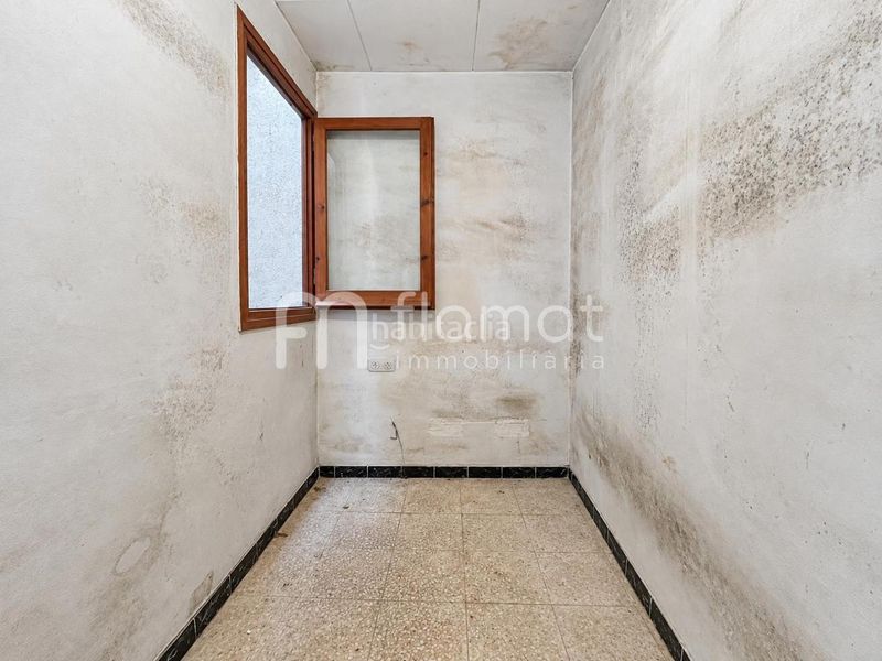 Foto ac831f3e-bab7-4ead-8d1d-ba33d359b400. Casa a Tordera Tordera