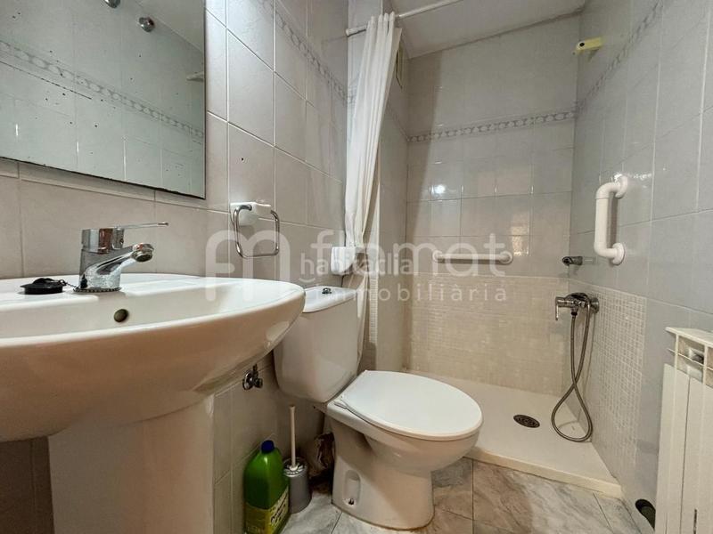 Foto 2421a38a-c1a9-4547-b08d-c381c9b834f8. Piso  en venta en Malgrat de Mar