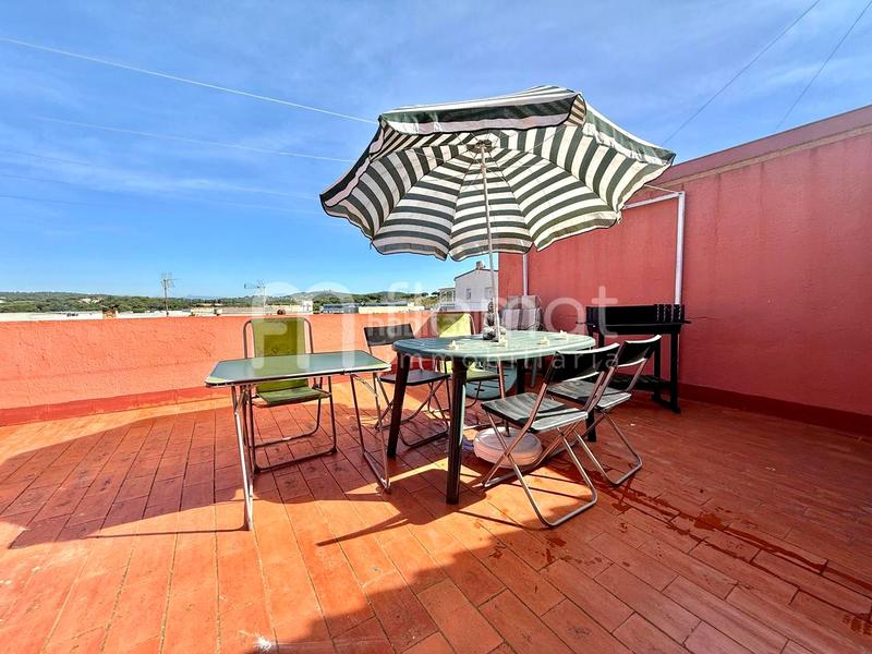Foto addcbd2e-c0c1-4f2a-9dde-cec4be24c1ec. Alquiler casa alquiler temporal en Malgrat de Mar