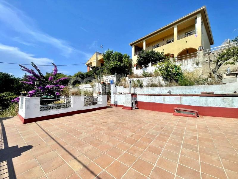 Foto e85db610-0b76-4ccb-9a4c-223f4a9ee4b2. Casa  en venta en Palafolls