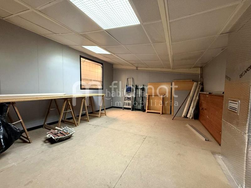 Foto 93506750-4405-46f7-ab9b-1f58869ae5a1. Alquiler local comercial se alquila local en Centre Pineda de Mar