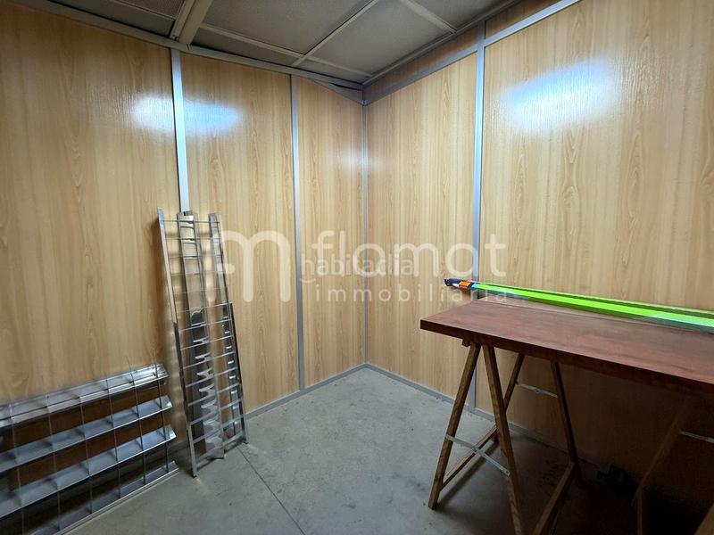 Foto e275e737-459a-42a5-94a9-39a9965e1658. Lloguer local comercial a Centre Pineda de Mar