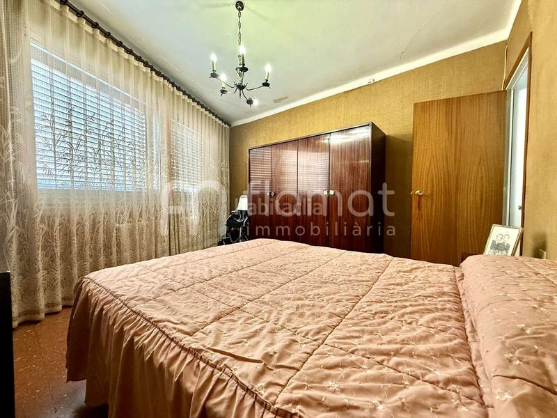 Foto 015f64f4-bda6-4b16-83af-ca5ee8b146ad. Casa se vende edificio emblemático en el corazón en Tordera