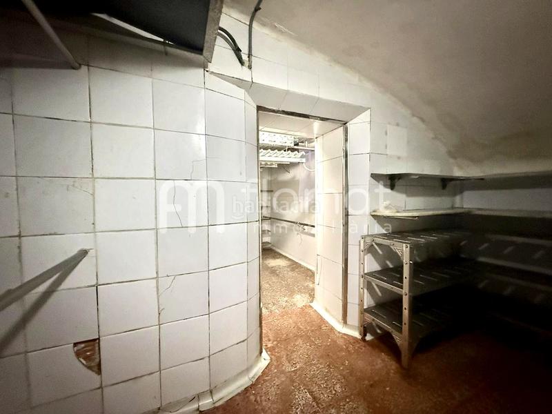 Foto 27db1b65-cee0-4fb6-b3db-e0f123930314. Casa se vende edificio emblemático en el corazón en Tordera