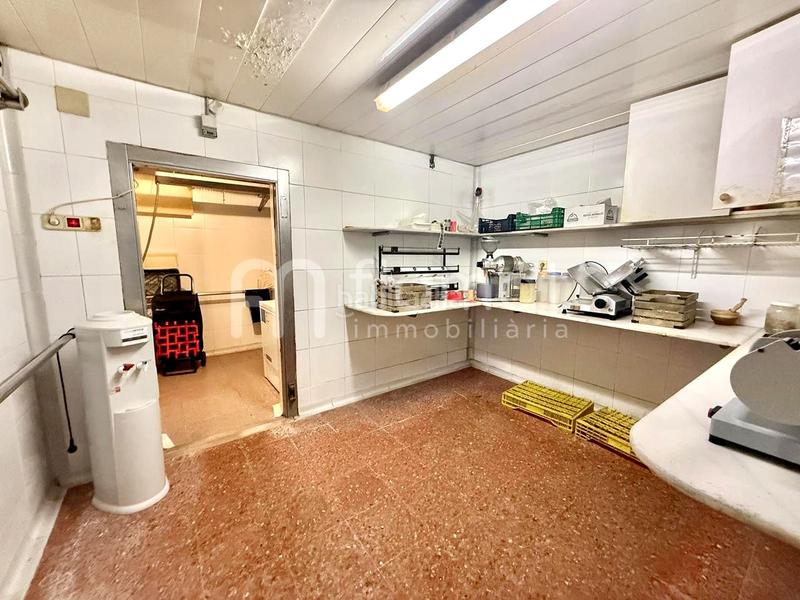 Foto 72801d0d-5eec-4202-a921-5e0dc378817f. Casa se vende edificio emblemático en el corazón en Tordera