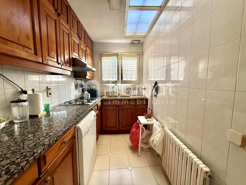 Foto f1b30b2b-8108-44f1-9132-c20d89ccc958. Casa se vende edificio emblemático en el corazón en Tordera