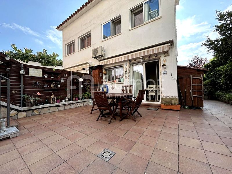 Foto 81c9ba69-6e46-4f68-a78d-8de256cdcd96. Casa  en venta en Malgrat de Mar