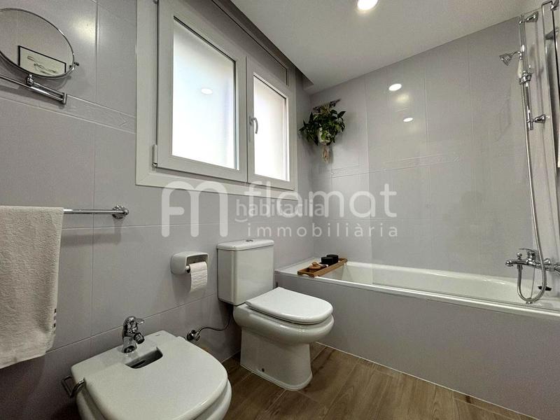 Foto 2f61854e-6f0d-4844-9ef2-3ea475c8cb23. Casa in Malgrat de Mar