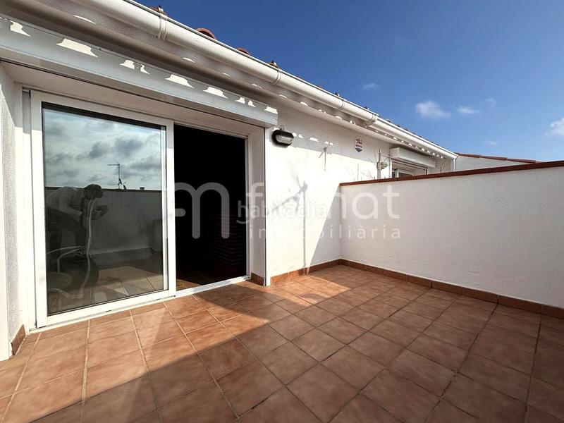 Foto 4c462c3e-68c3-4917-83f1-9f4c1e4b7d38. Casa in Malgrat de Mar