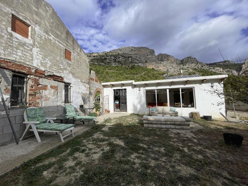 Foto 31ece8e9-847e-49ea-9499-d11716072513. House in Confrides