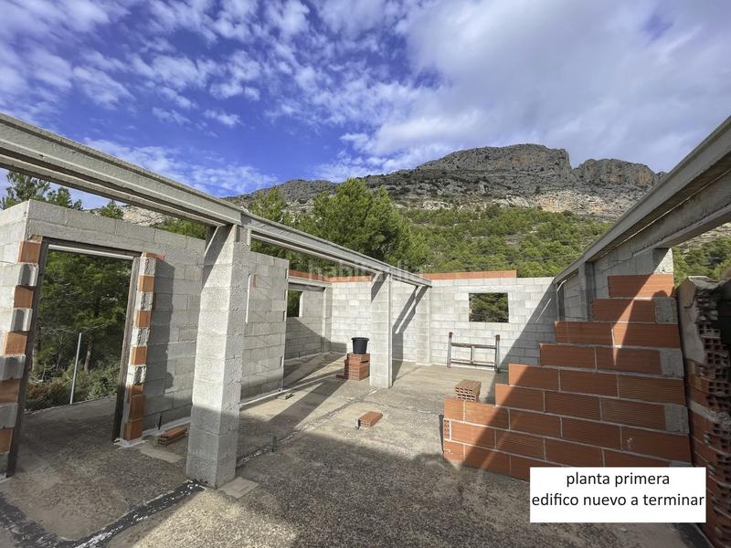 Foto efa5c50a-d77d-4fa8-b5d0-2eb7a6841e87. House in Confrides