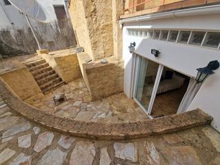 Masia a Beniardà. Casa de pueblo en beniarda