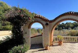 House in Benimantell. Mar y montaña