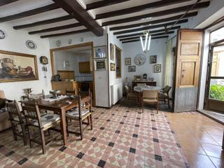 Masia a Benimantell. 2 casas en una.