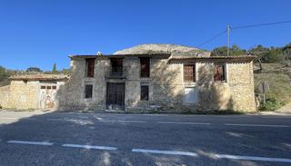 Maison à Benasau. Antigua casa de postas  la venta  para hotel  restaurante, con e