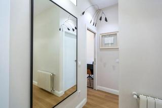 Location Appartement  Calle eugenio serrano 31