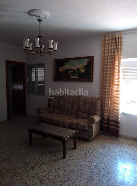 Foto 73835d9a-c6d1-49bc-aac6-a80c75205c58. Towny house in calle del progreso 38 in Las Flores - Huerta Gabias (Las)