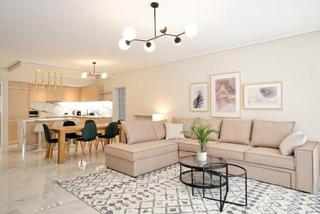 Location Appartement  Calle esteban illán 4