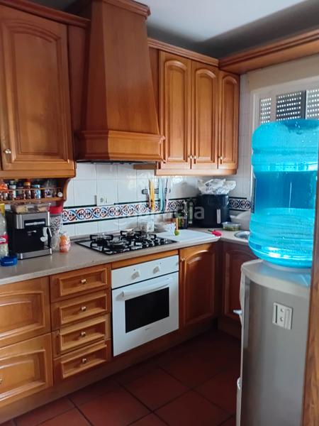 Foto b25a294e-a5be-4cf6-8f29-5173fbe3fffc. Casa a schiera in calle nuestra señora del rosario 2 in Láchar