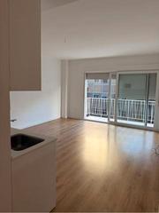 Lloguer Pis  Calle fray leopoldo de alpandeire 6. Confort, ceracanía y buen precio. aquí está!