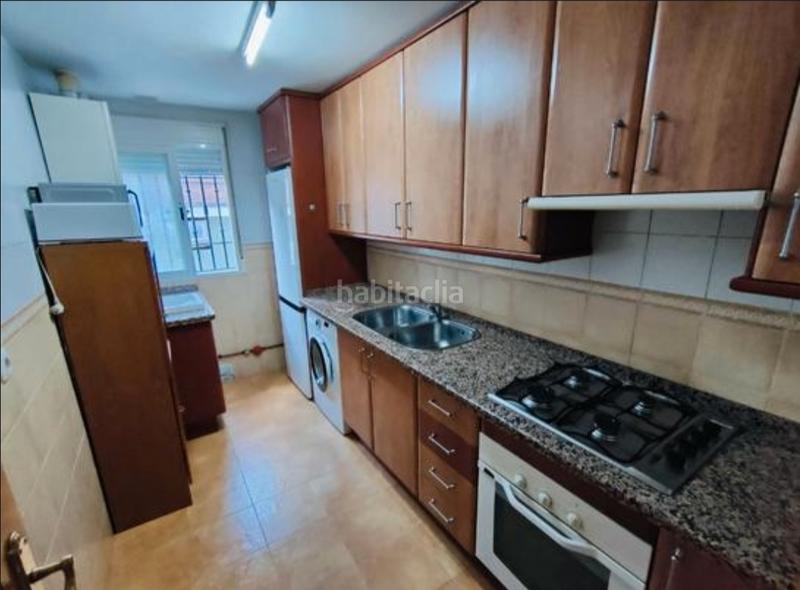 Foto be815cb2-4bff-41af-9b92-d7038886855a. Appartement dans calle tierno galván 28 dans Las Tres Cruces Armilla