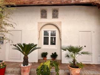 Flat in Placeta de Castillas 5