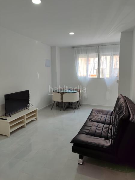 Foto 44316e21-01ff-4c67-942b-64248dcbf92e. Apartamento en calle islas 6 piso recién reformado. en Gabias (Las)