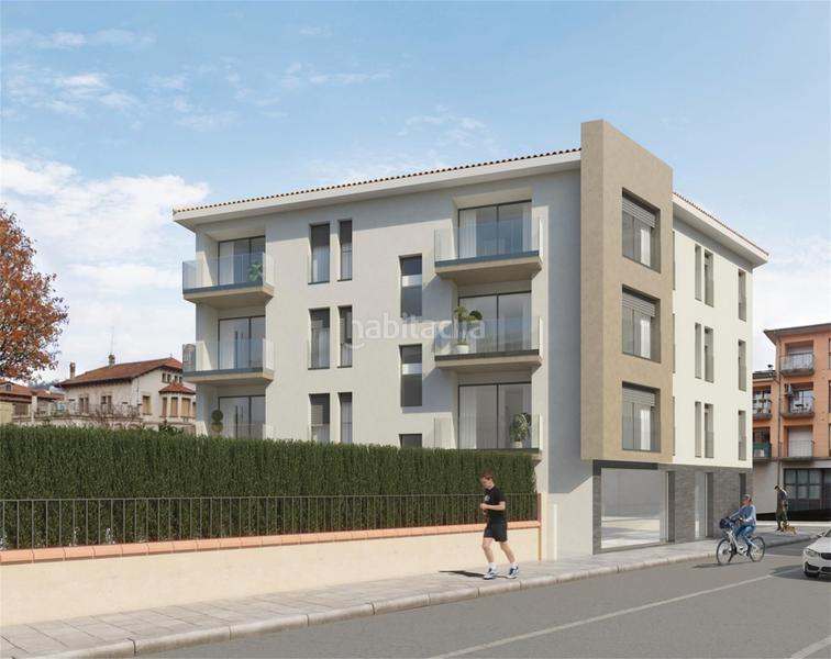 Foto b517c5d9-7ebf-4d75-bffd-577483cf7240. Promoció Edifici Pare Roca amb Bernat Vilar a Olot. Habitatges d´obra nova