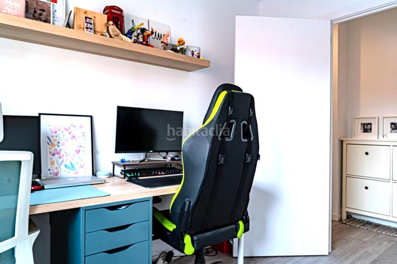 Foto 02652a23-9f8d-4a6d-862b-d419c4dc3f1e. Dúplex amb calefacció a Sant Pere Nord Terrassa