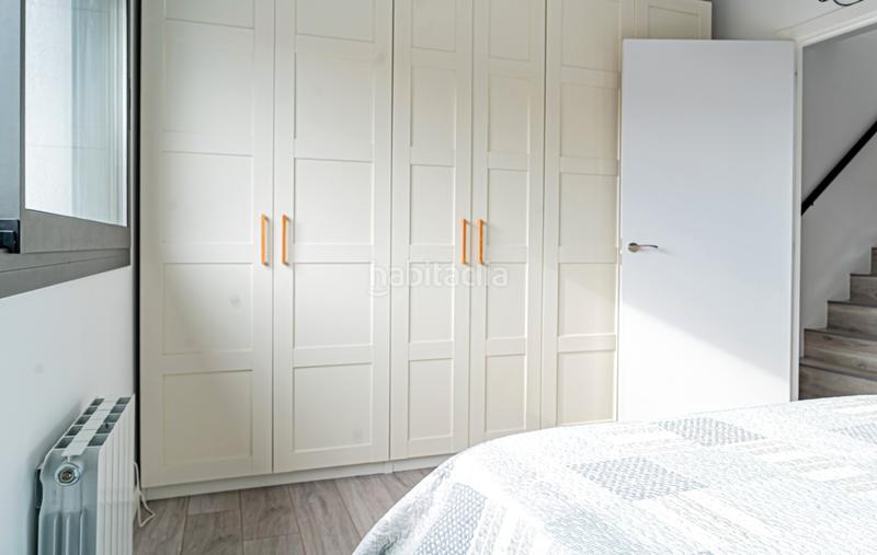 Foto 5e84afe8-1304-48b0-8f0f-de0bec244a35. Dúplex amb calefacció a Sant Pere Nord Terrassa