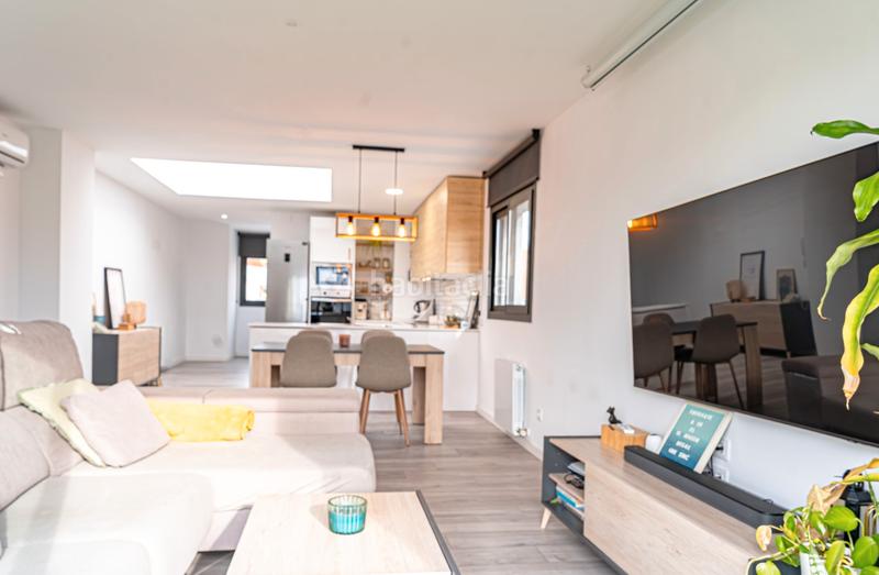 Foto 6b9dfdbe-ed8f-4414-a440-b6bc77ba769c. Dúplex amb calefacció a Sant Pere Nord Terrassa