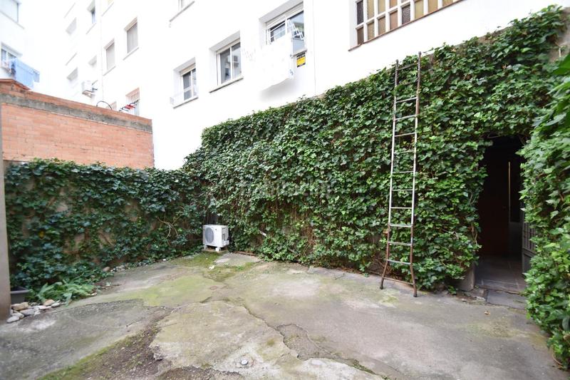 Foto e47baefe-99aa-44b7-ac89-17bf8d1e3c8c. Miete geschäftsraum in maritim 106 in Barri de Mar Vilanova i la Geltrú