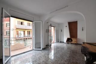Maison jumelée à Sant Joan. Casa en venta en el centro de vilanova