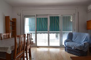 Appartement  Calle lepant. Luminoso y acogedor piso exterior en vilanova i la geltrú  a sol