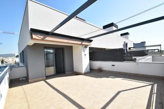 Rent Flat  Carrer de pere jacas. Piso en alquiler alto standing con terraza 36m2