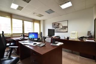 Locale commerciale  Soler i carbonell. Oficinas en venta en el centro de vilanova. ideal inversores!