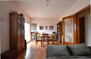 Maison à La Collada-Sis Camins. Casa en venta a los cuatro vientos con dos viviendas