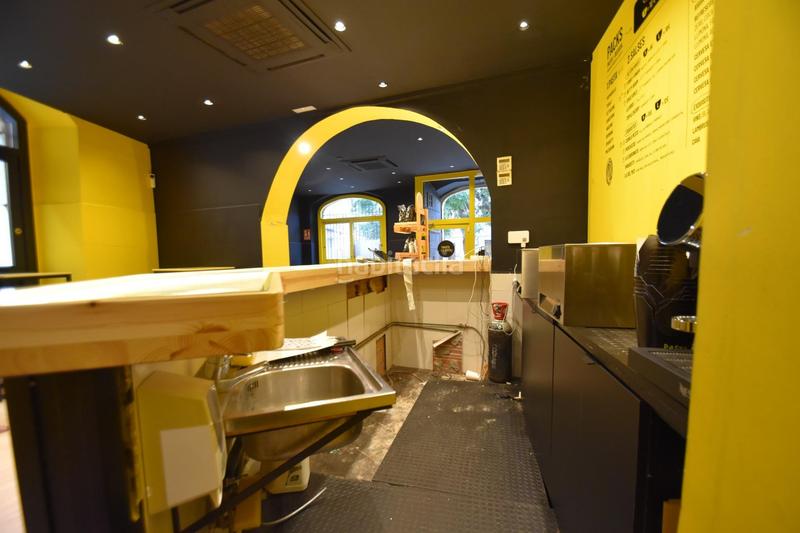 Foto a61aae99-c1df-4893-ba68-a297a795d0df. Affitto locale commerciale in pau casals 4 in Centrevila Vilanova i la Geltrú